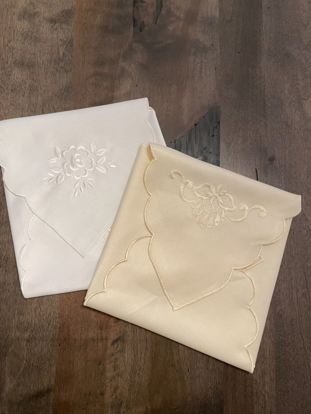 Bread Basket Liners - Embroidered Set of 2 NEW